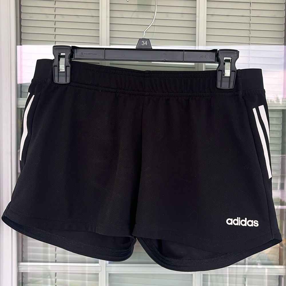 Adidas Black Women’s Shorts Size Medium